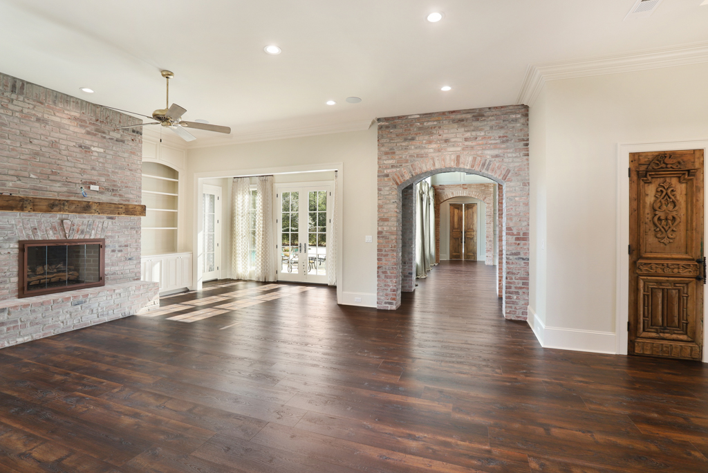 Missy Court - Image 13